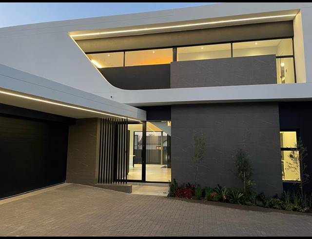 4 BEDROOM HOUSE FOR SALE IN BRYANSTON